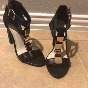 4 inch black Aldo heels